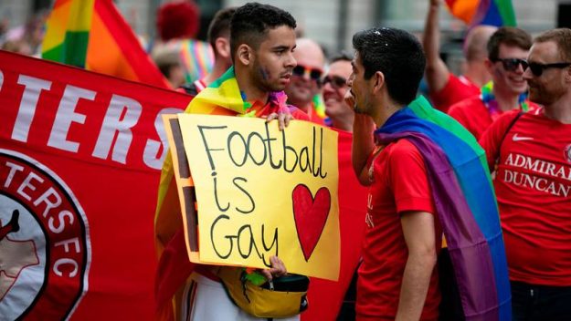 QATAR 2022: PENA DE CÁRCEL POR USAR BANDERA LGBT+ EN EL MUNDIAL